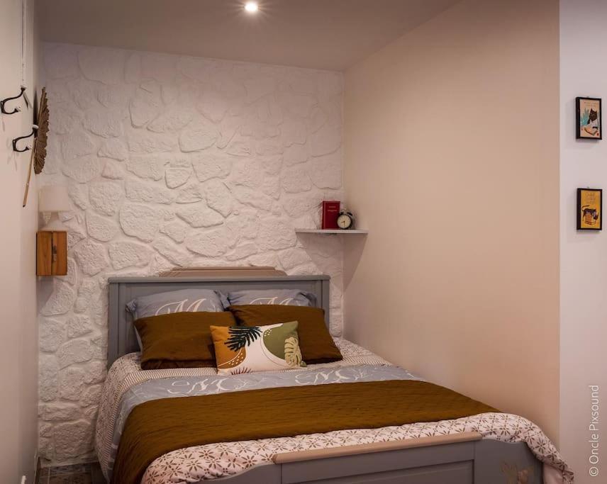 Studio Le Chat'Oh! Combourg Exterior foto